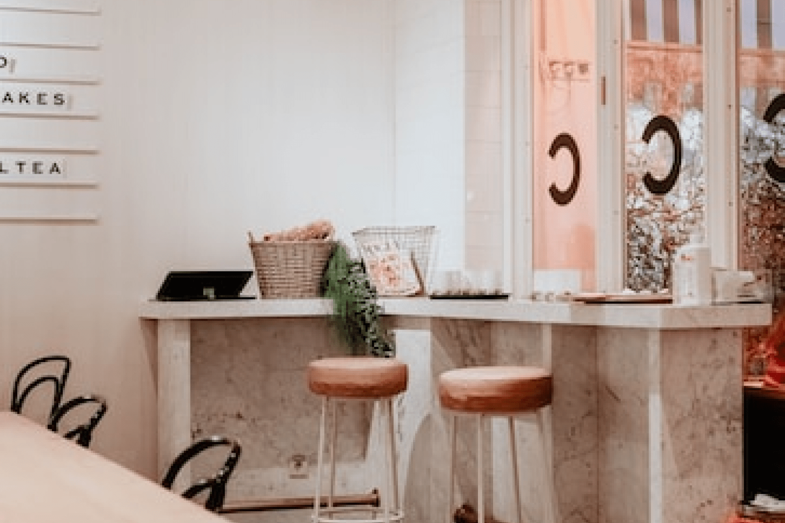 保護中: 保護中：記事に関する部品一覧のサムネイル