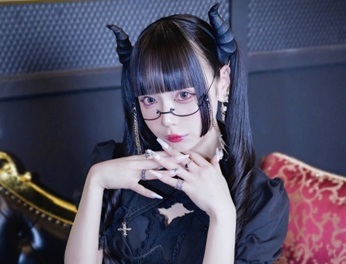 LunaticBleis（ルナティックブレイス）