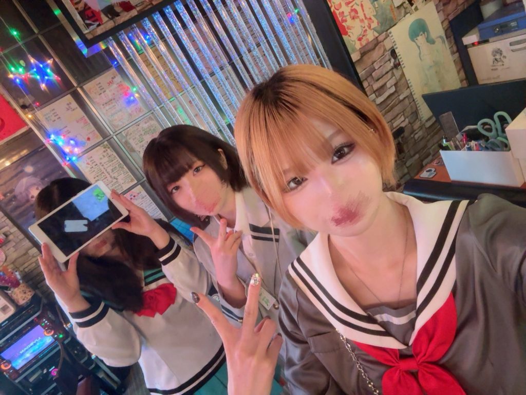 アニメ&コスプレバー アルカナクラン01