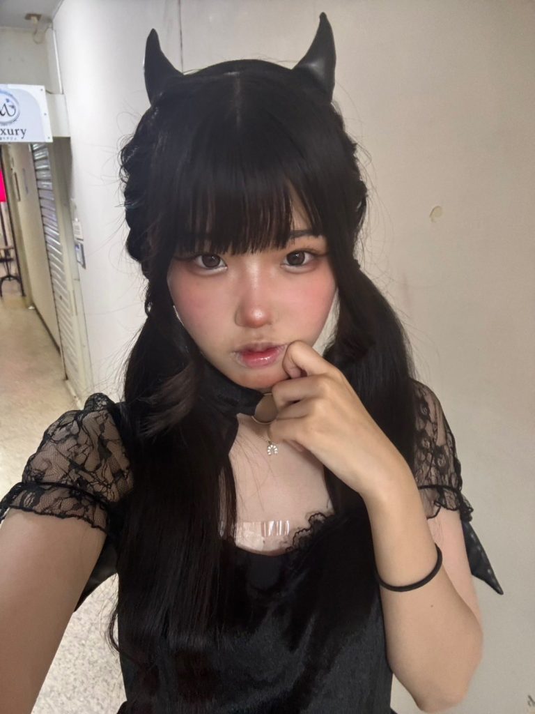 琴似Girls Cafe＆Bar CRYSTAL（クリスタル）